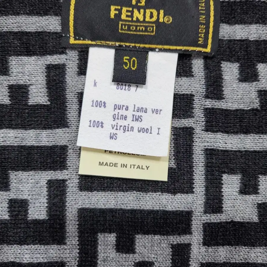 펜디 50 FENDI 울100% 그레이계열 머플러