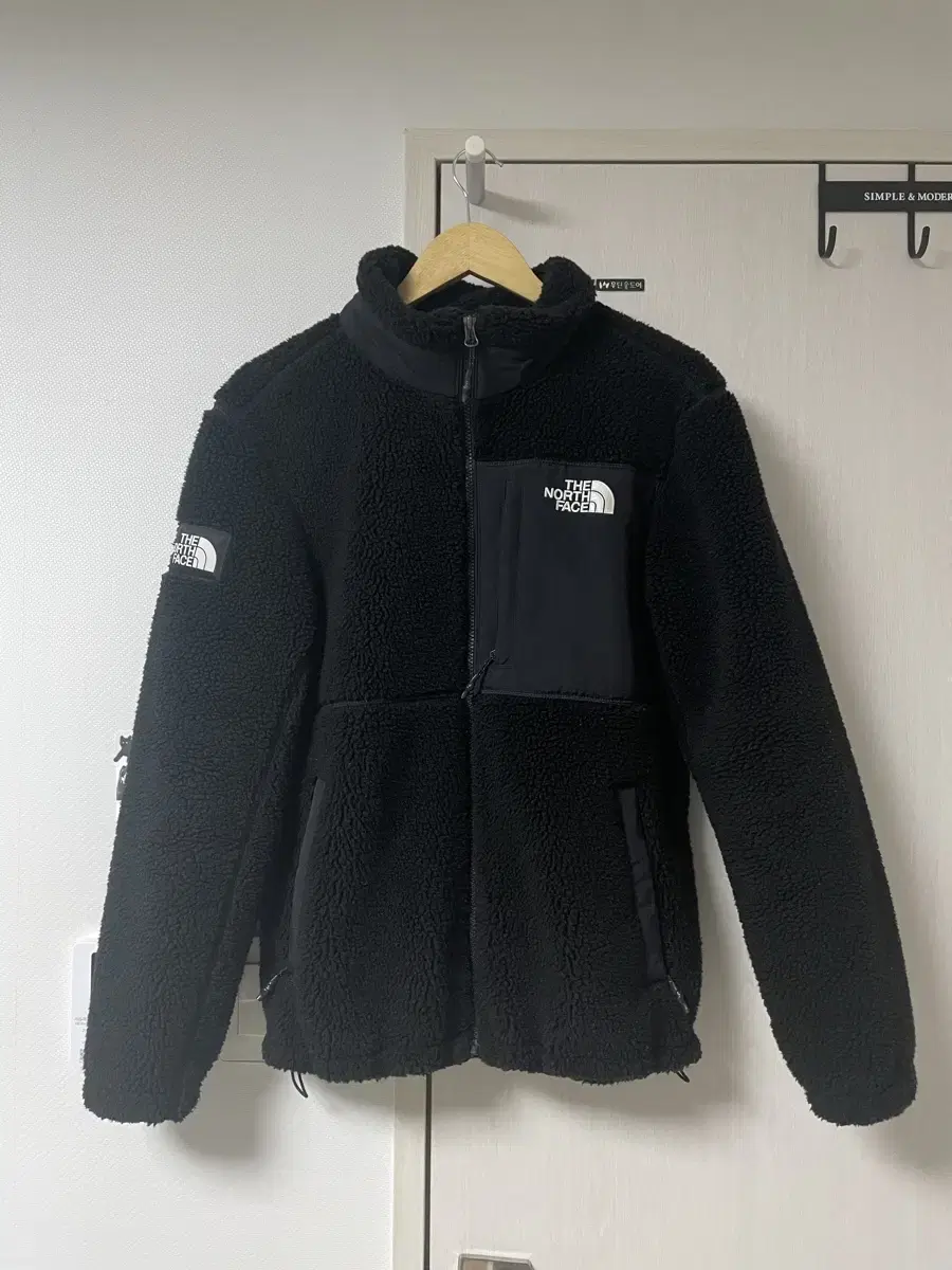 The North Face Sherpa Furry Poggle