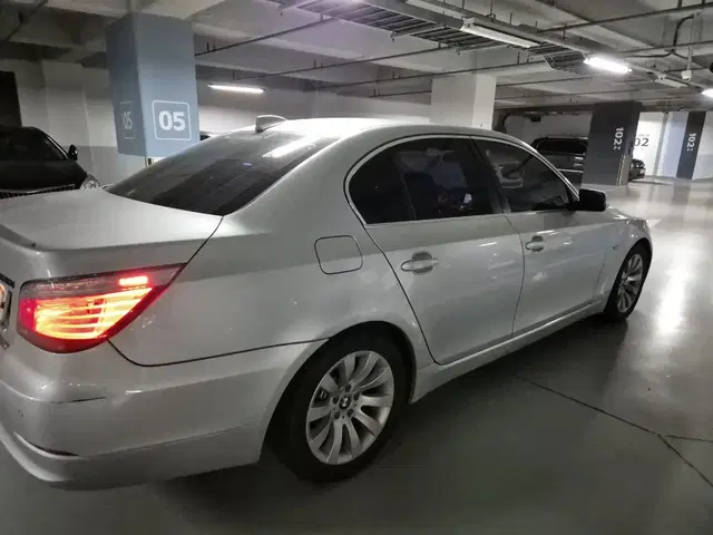 bmw e60 528i 중고차 개인