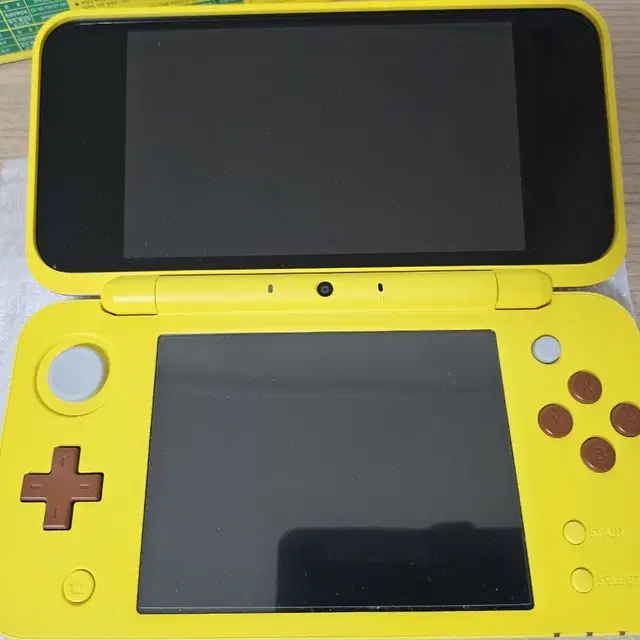 new 2ds xl 뉴투다수 피카츄에디션 풀박스