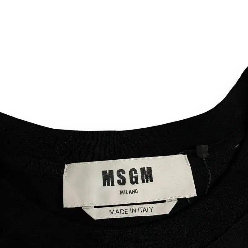 Msgm 골드 로고 롱슬리브 y07070