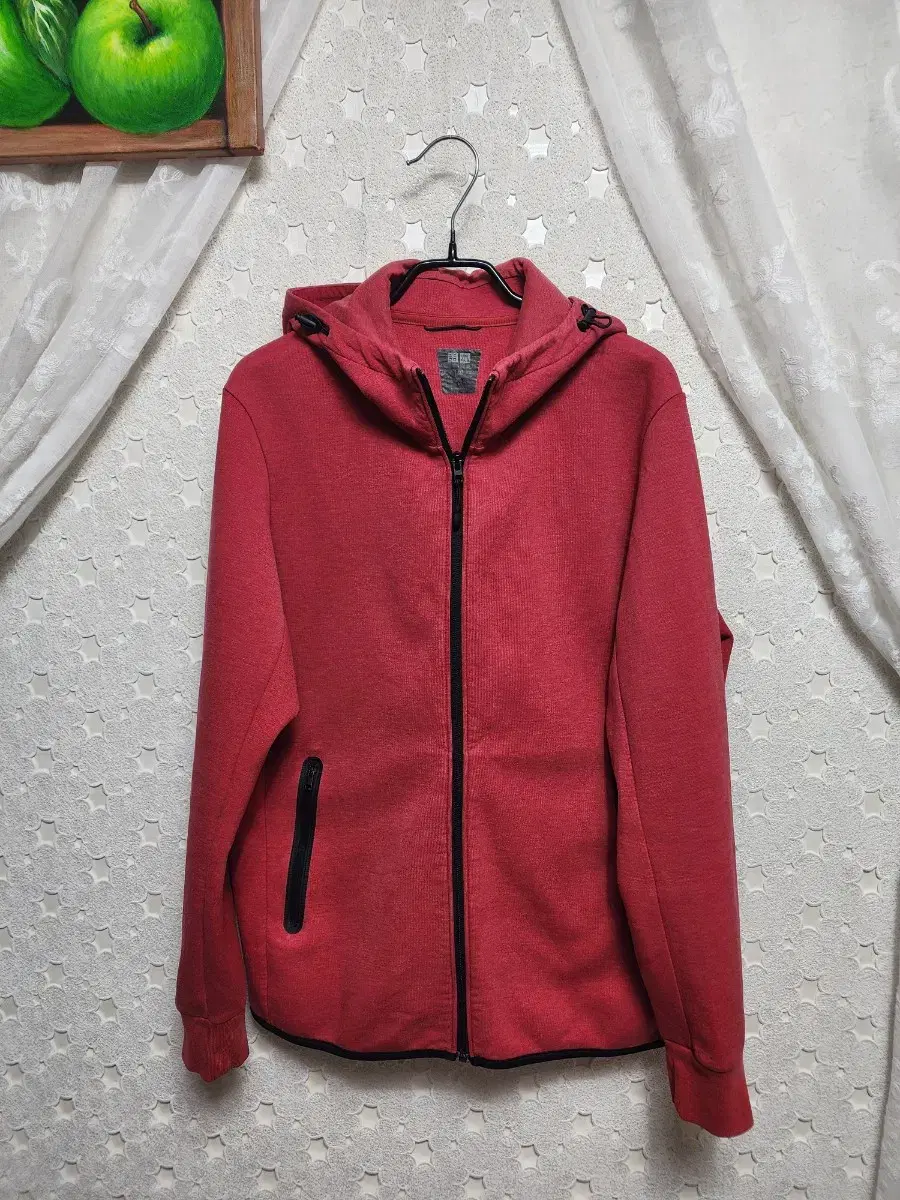 Uniqlo Hooded Zip Up 100