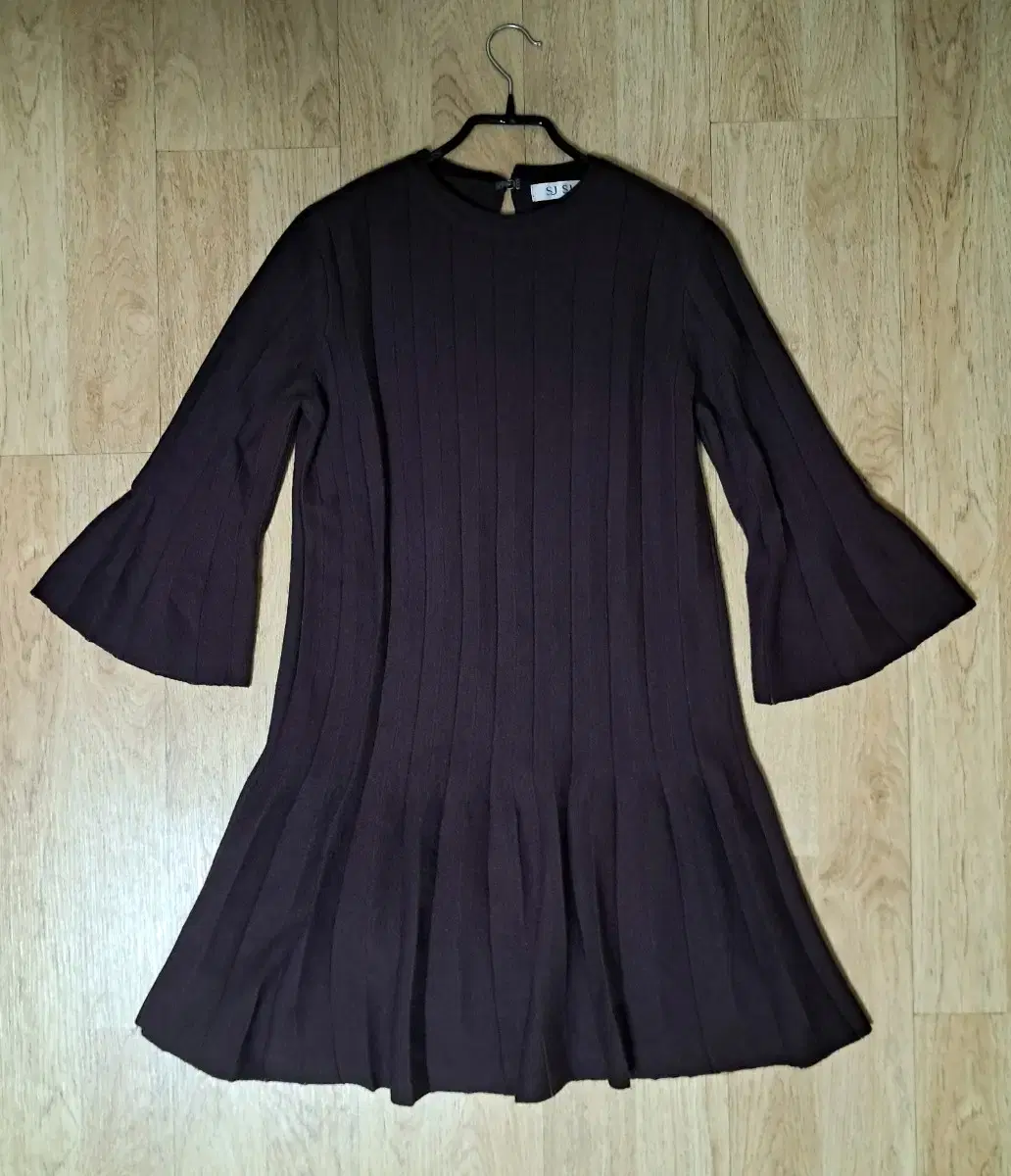 SJSJ(momo100) knit ONEPIECE sell it