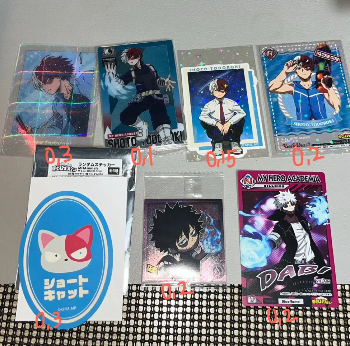 Hiroaka Todoroki Shoto / Sells Dabi merchandise