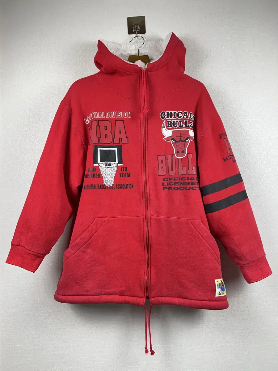 [NBA] Officially Licensed Chicago Bulls Hoodie Fleece Padding