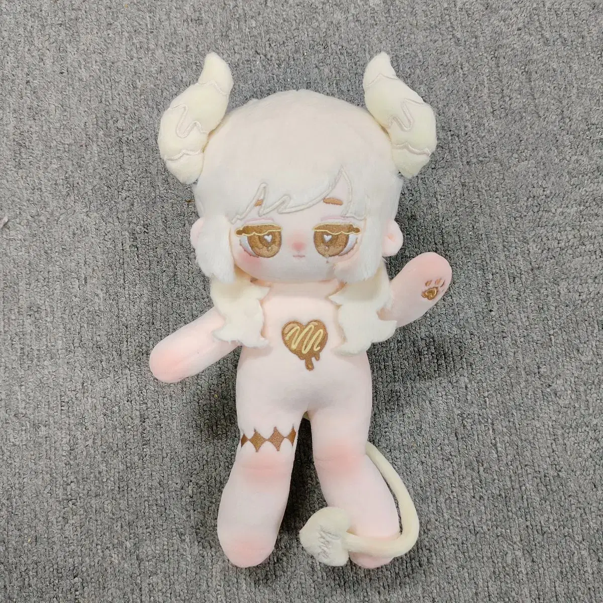 Shamanic 25cm semi Long Body Somyi Doll White Ganache WTS