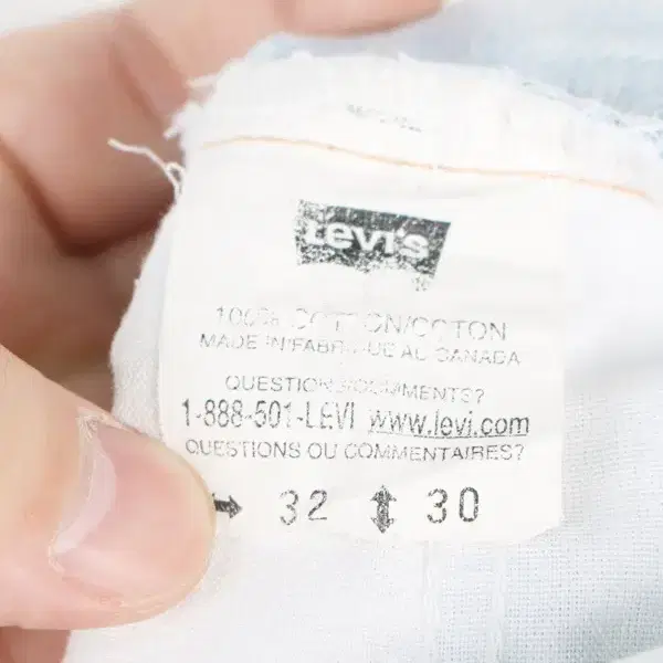 (32)Levi's 50619 made in canada