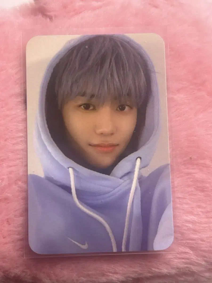 Hoodie Jaemin photocard sells