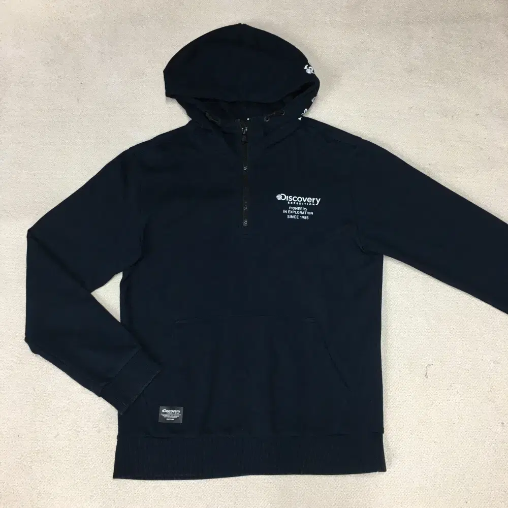 Discovery Half Zip Up Hoodie Manwon Shop J08