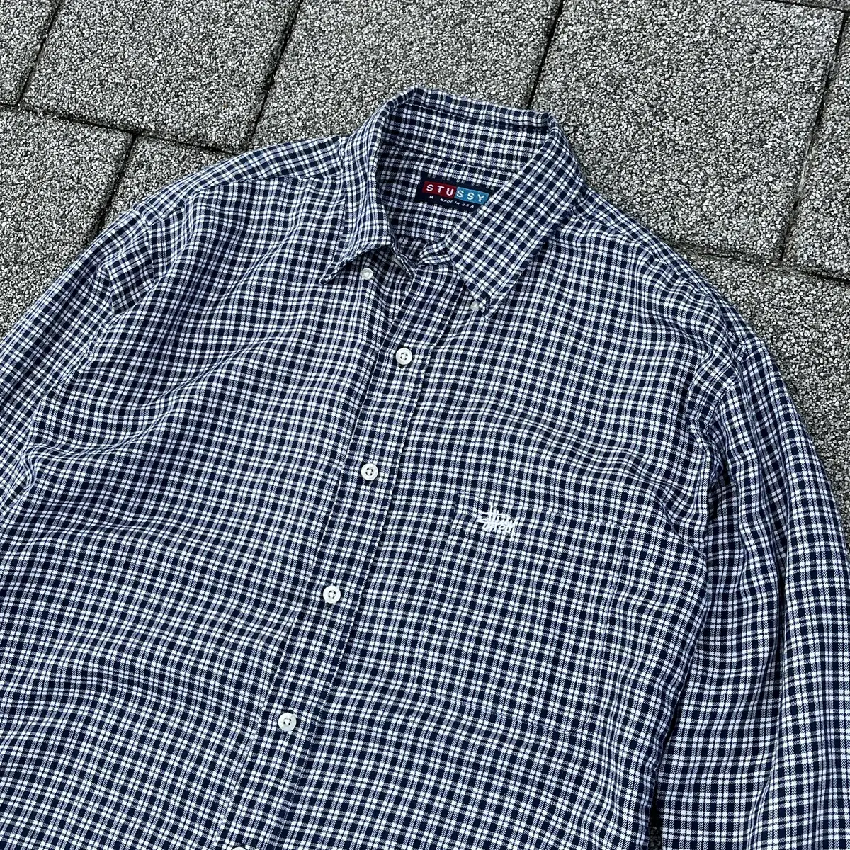 Stussy 90's check shirt ( made in USA )