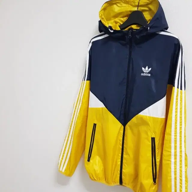 아디다스 adidas 정품 남성 바람막이자켓