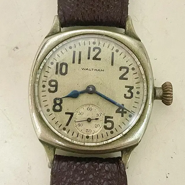 1920년대 빈티지 월쌈 수동 시계 쿠션 청침 Waltham