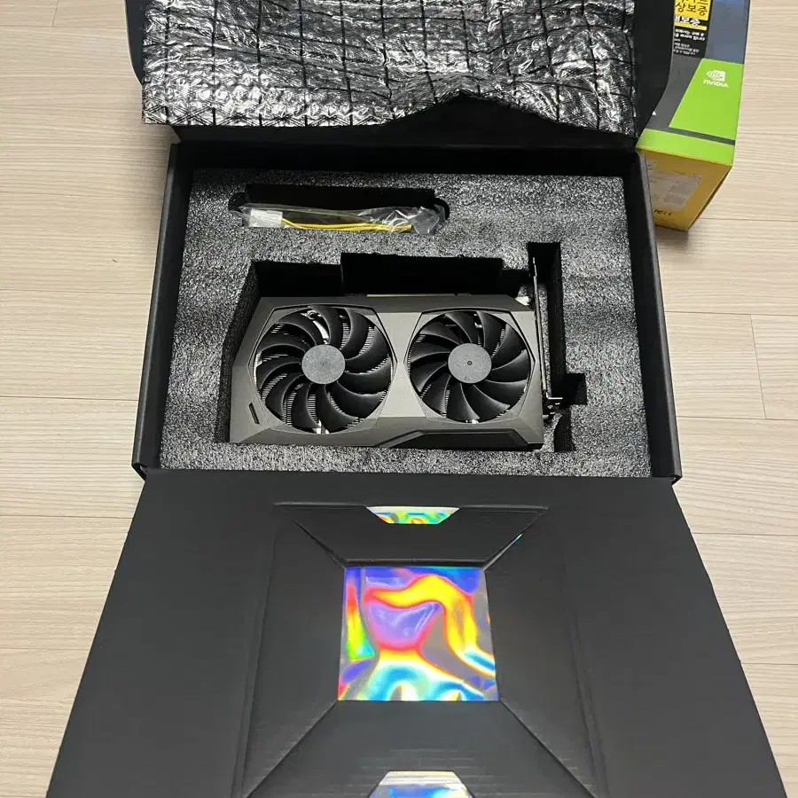 그래픽카드 조텍 rtx3070 트윈엣지8g 팝니다