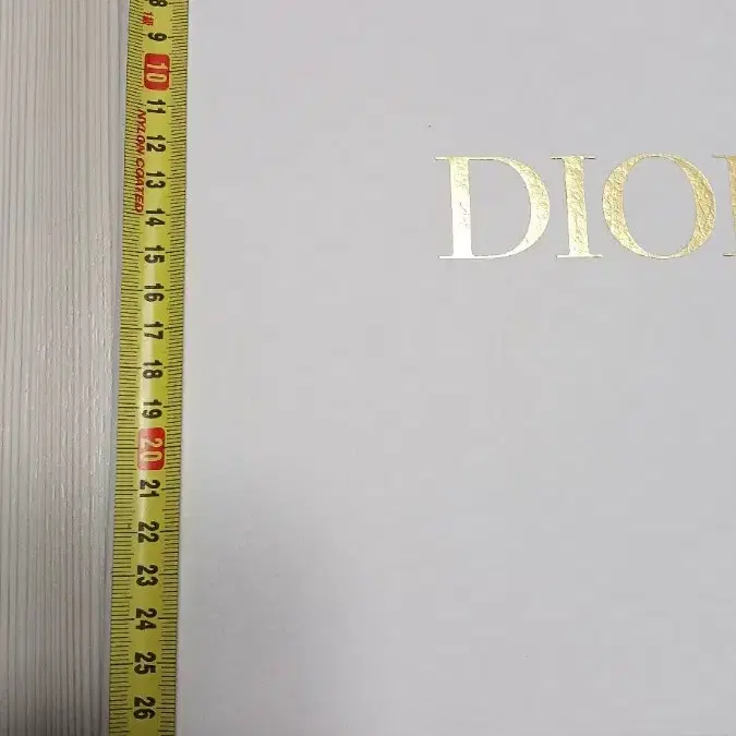 DIOR 디올 화이트 앤 골드 케이스 박스+디올 스티커+디올 포장지+내장