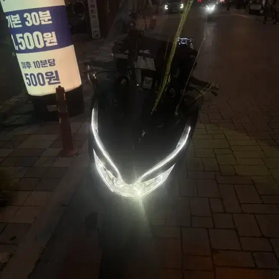 부산 20년식 PCX150 요시무라 소음기 없이 구변 탈리스만 안개등구변