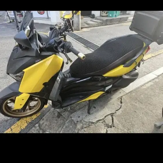 20년식 XMAX300 9.5KM 180만원