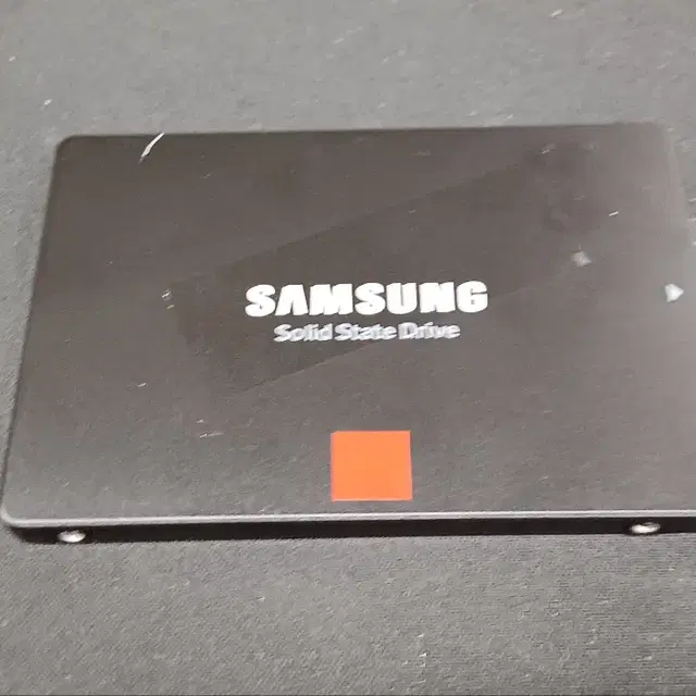 중고 ssd256g 삼성860 PRO