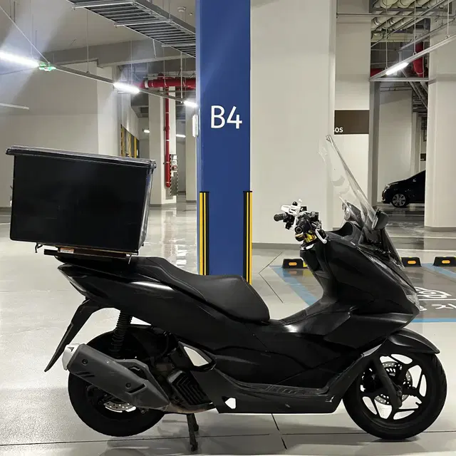 혼다 PCX125 ABS 21년 6만KM / 배달셋팅 저렴하게 판매합니다