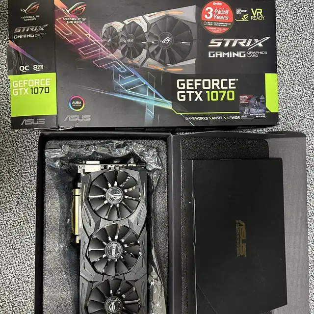 ASUS gtx 1070 strix 팝니다. 택포