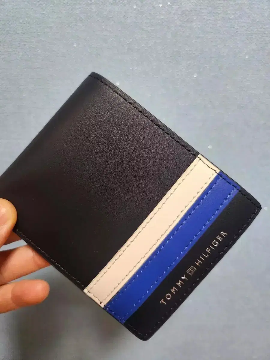 Cowhide Leather Wallet New Arrival Tommy Hilfiger Genuine Discount Men's Wallet Bifold Wallet Kard WalletFashion