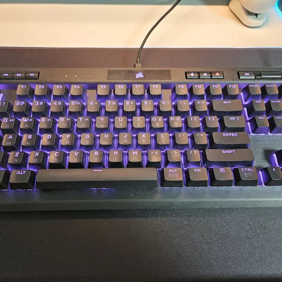 커세어 k70 tkl rgb 적축 팝니다