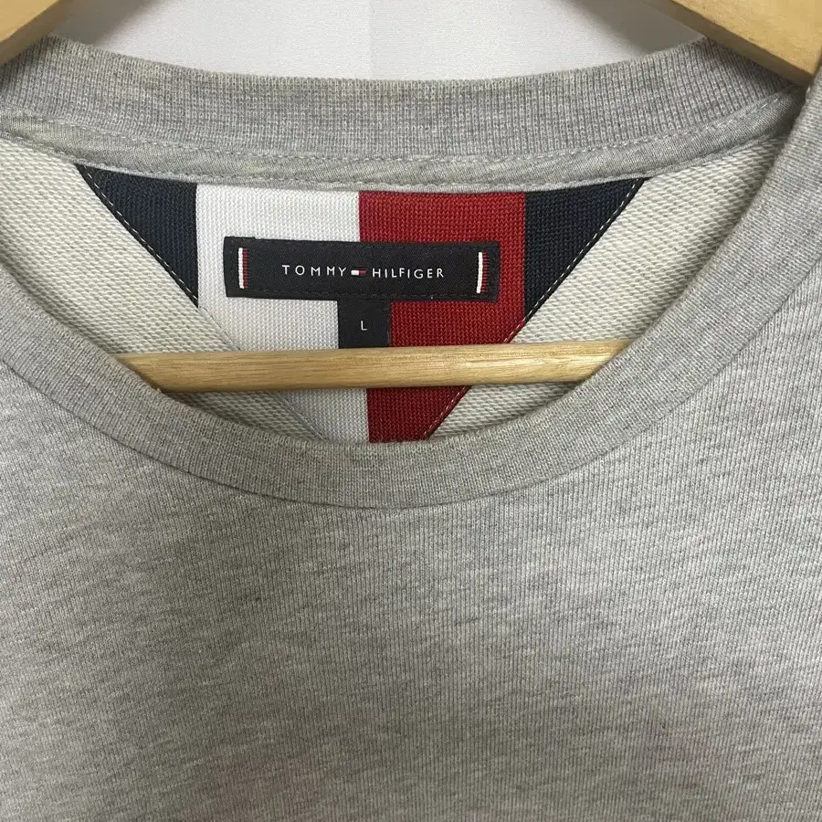 Tommy Hilfiger 타미힐피거 스웻셔츠 L