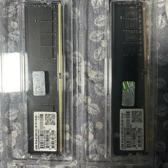 Geil DDR4 RAM 8GB(4GBX2)-2666mhz