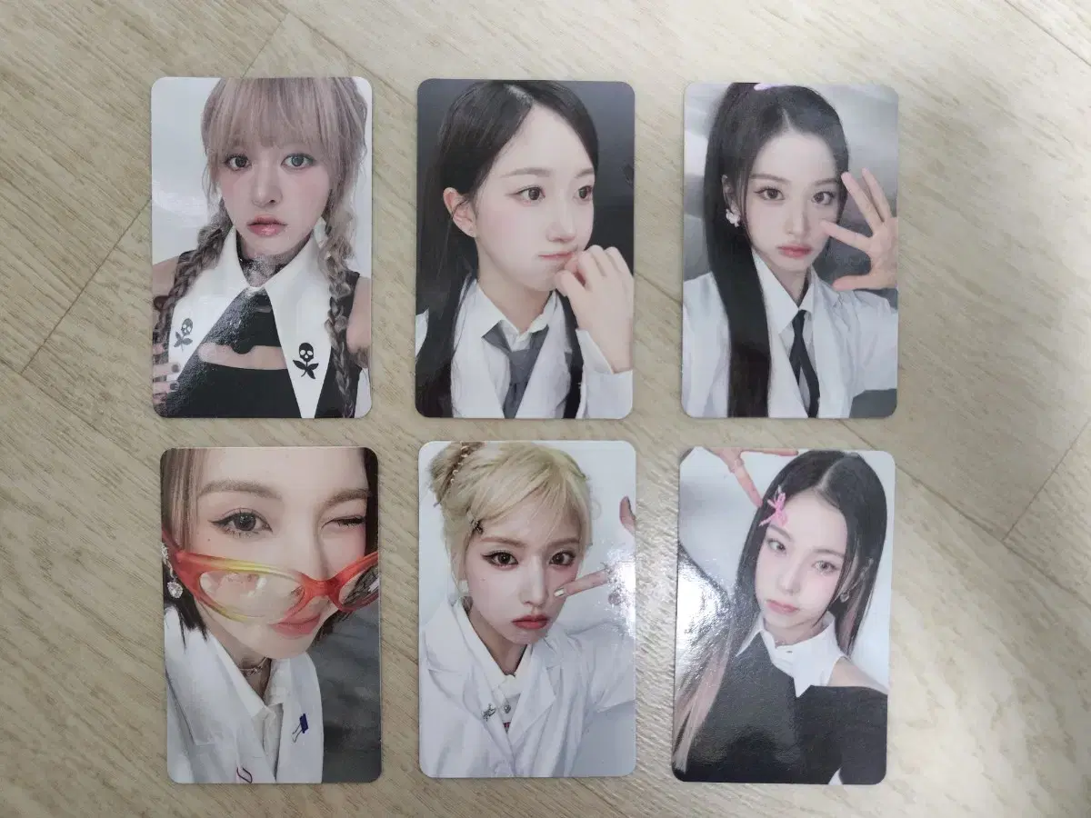 NMIXX First Con Day 1 fan con photocard Sell photo cards in bulk