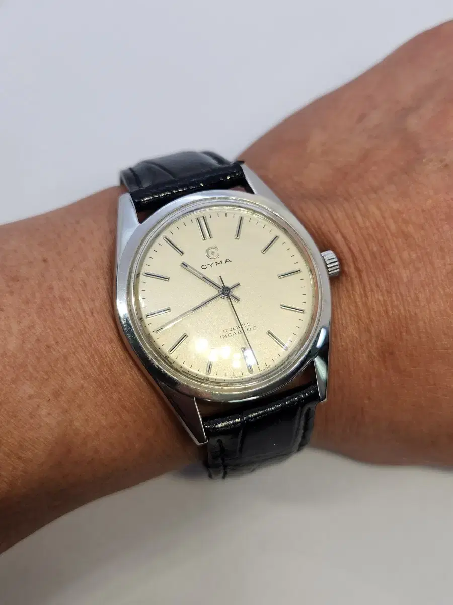 cyma vintage watch  36mm