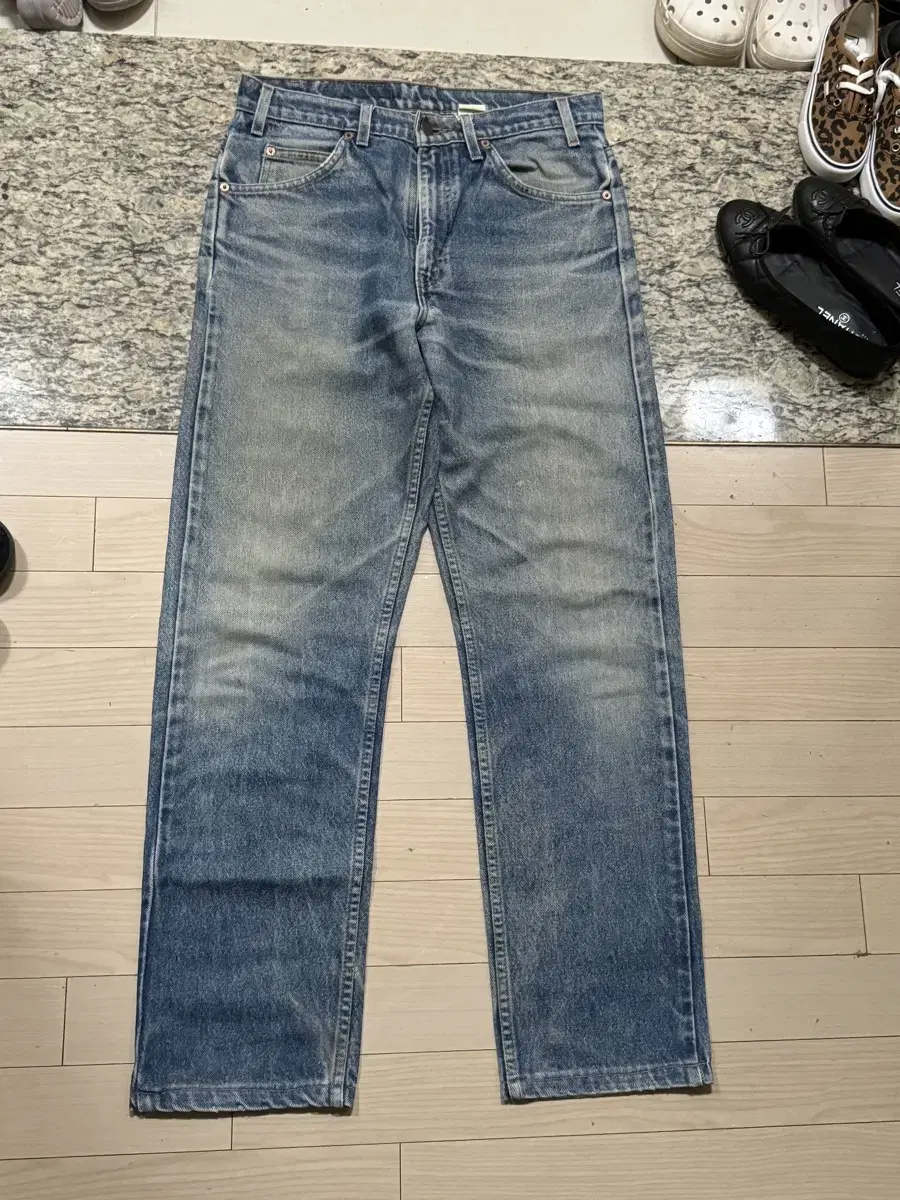 90s Levi's 505 Orange Tab Waist31