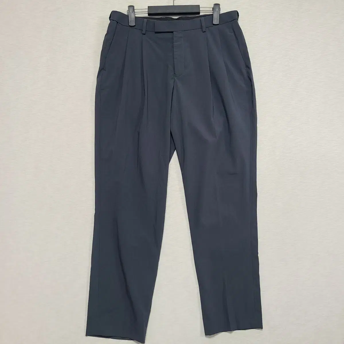 Unisex Two-Tuck Charcoal Slacks Men's 33" â'¬1011