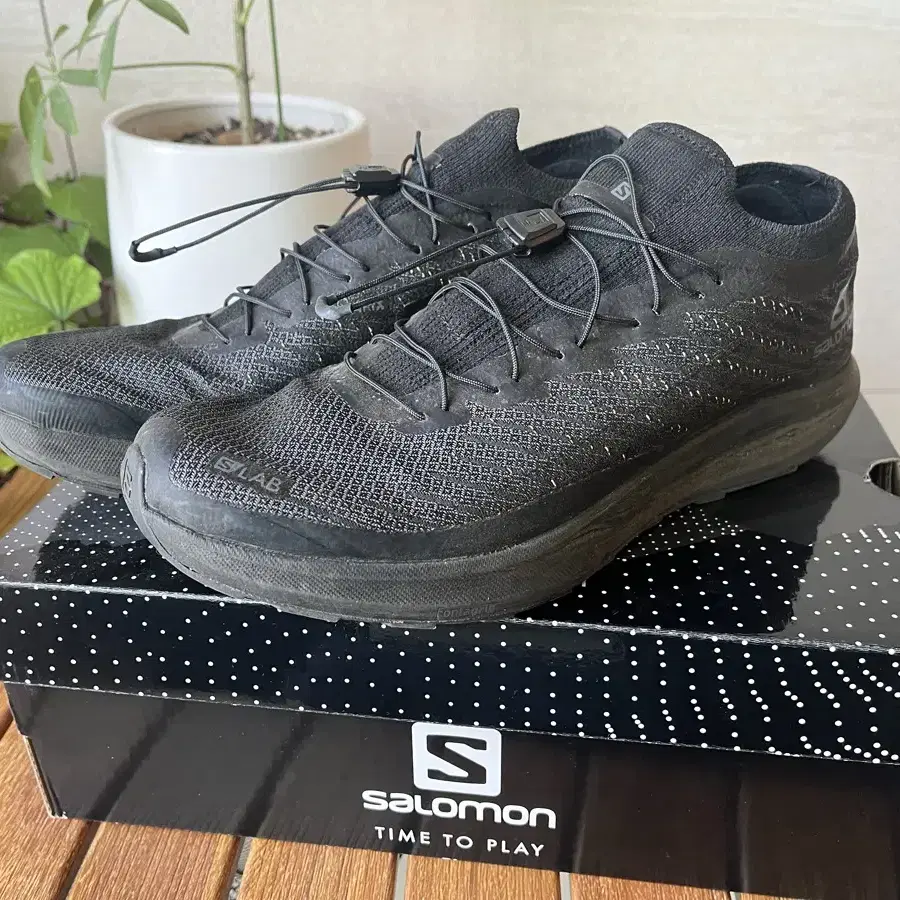 살로몬 펄사 salomon pulsar black ltd