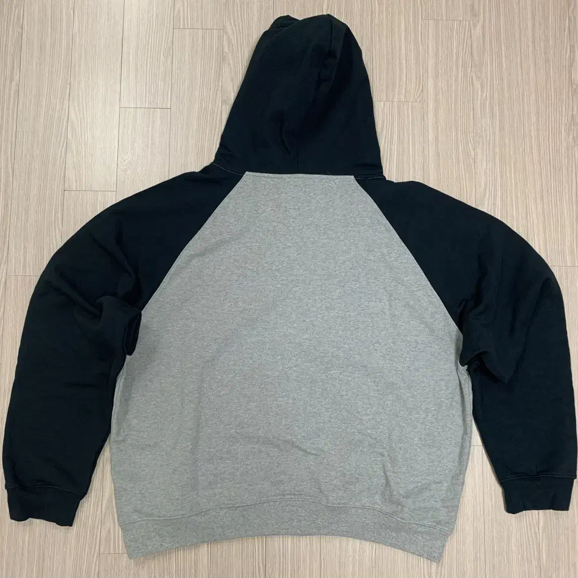 GAC 객 래글런 후드티 RAGLAN SLEEVE HOODIE navy