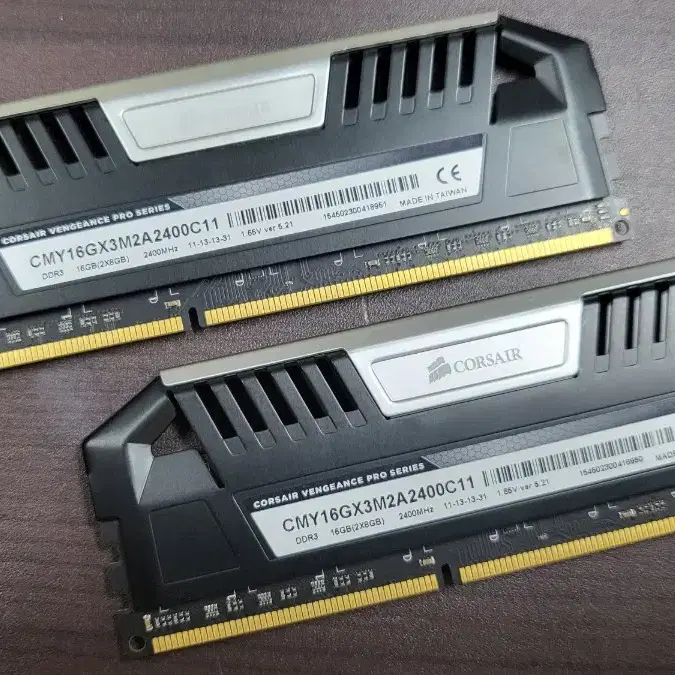 커세어 ddr3 2400 메모리