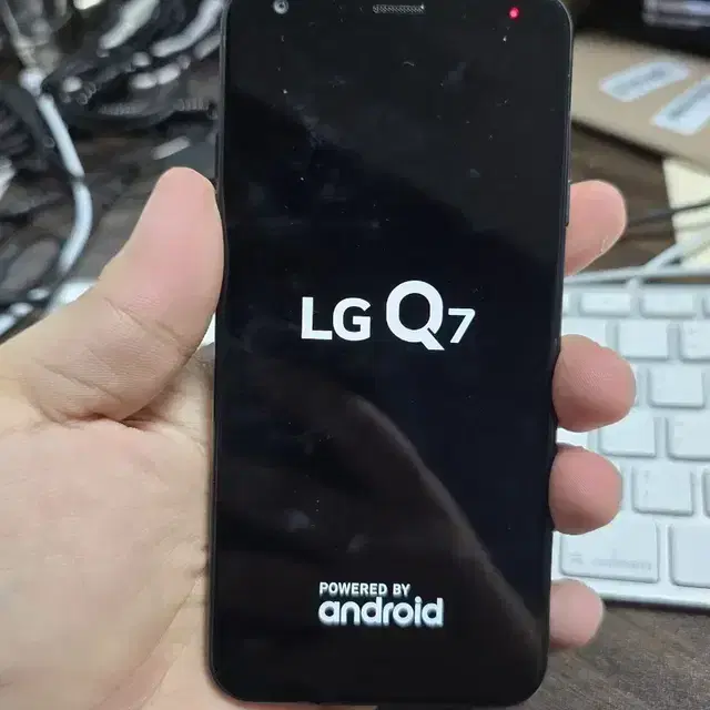 lg q7 32gb 깨끗한기기 판매