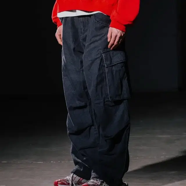 [L] 빅유니온깡PLEATED CARGO PANTS black denim