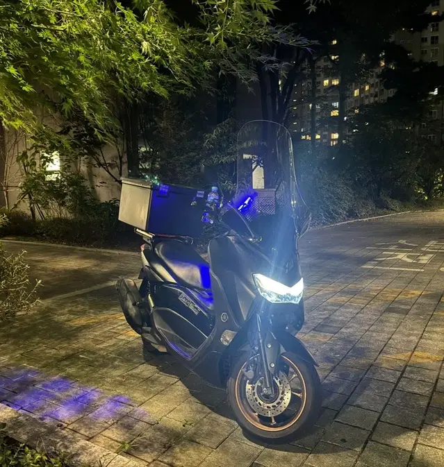 24년식 nmax125 리스승계 합니다