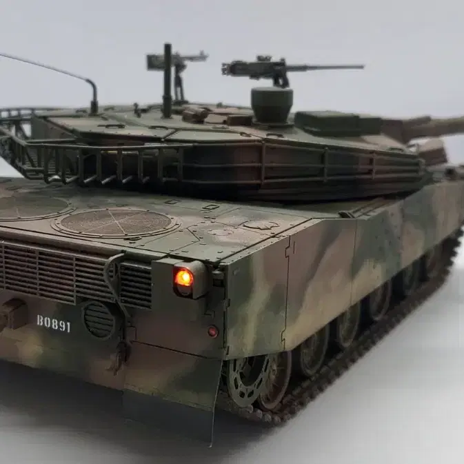 1/35 K1A1 전차 프라모델 완성품