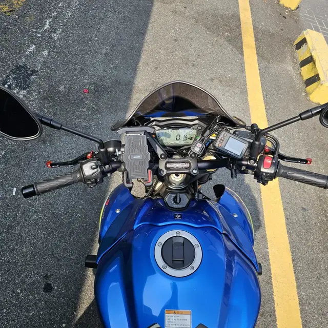 Gsx-s1000 아크라구변o 670만원 싸게 판매합니다! (r3