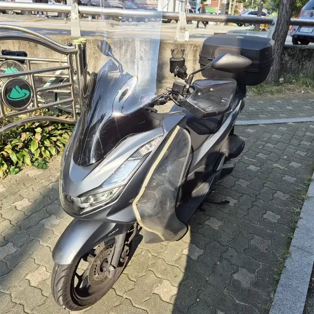 22년식 pcx125 팝니다 (바로쿨매250만!!)