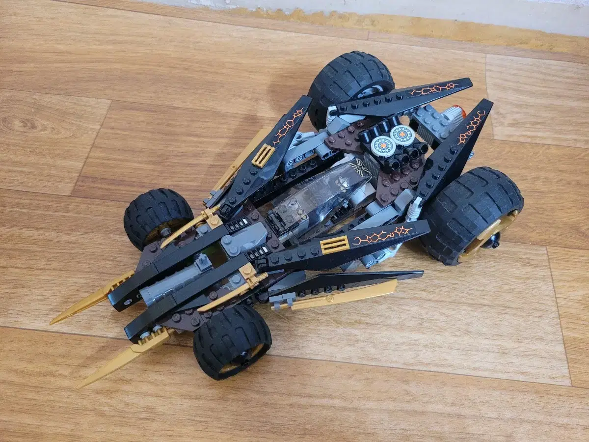 LEGO NINJAGO 9444 Cole's Assault Bike