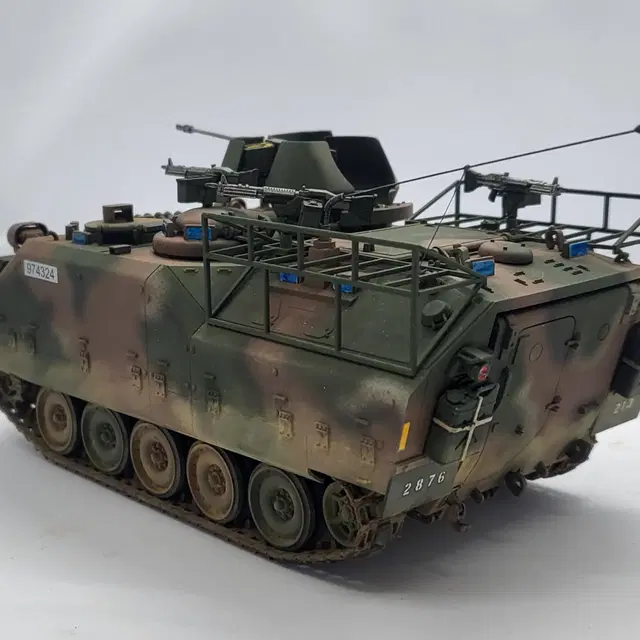 1/35 K200A1 장갑차 프라모델 완성품