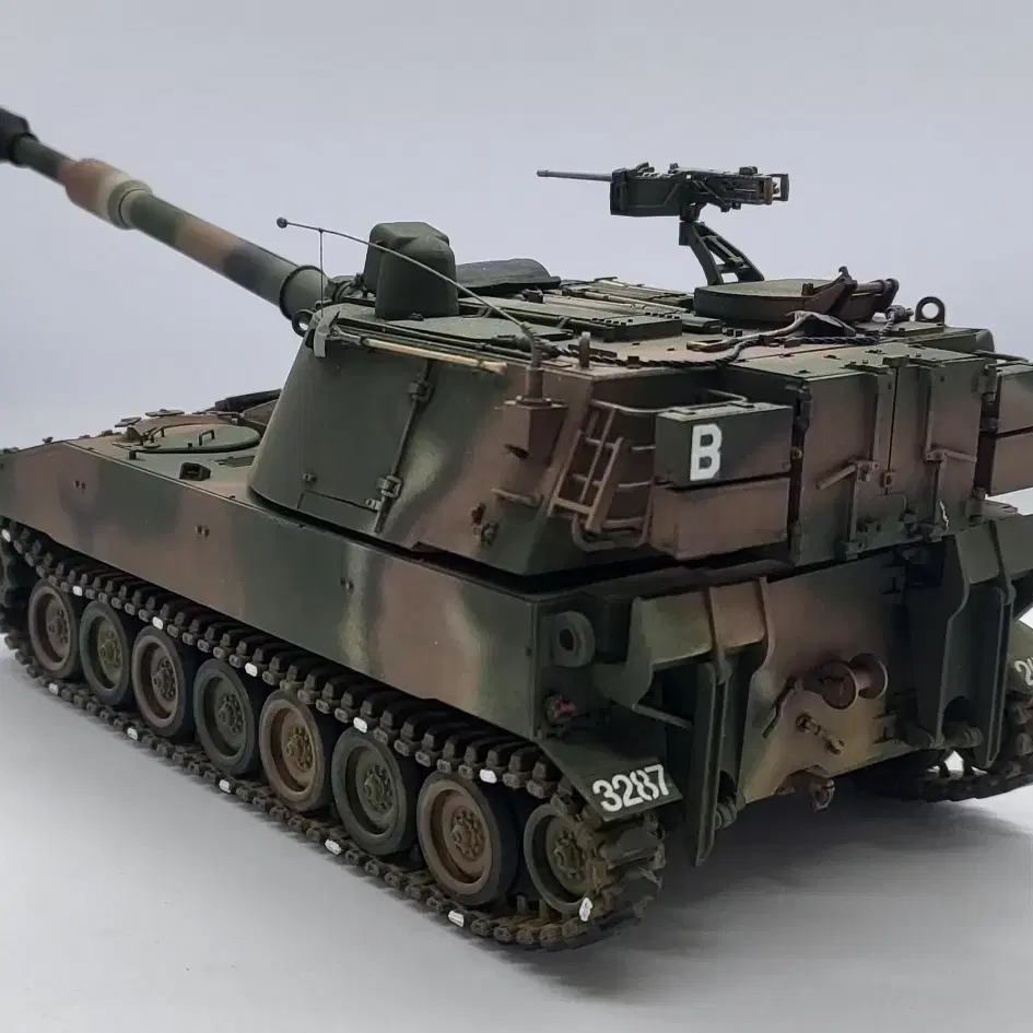 1/35 K-55 자주포 프라모델 완성품