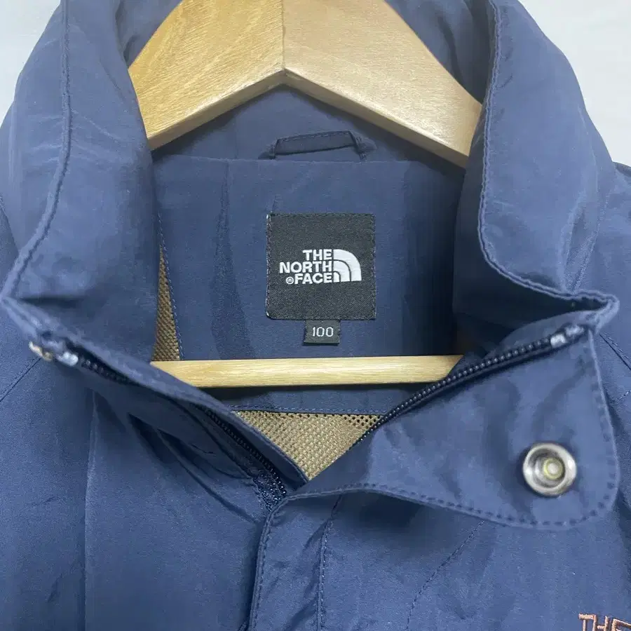 The North Face 노스페이스 바람막이 100