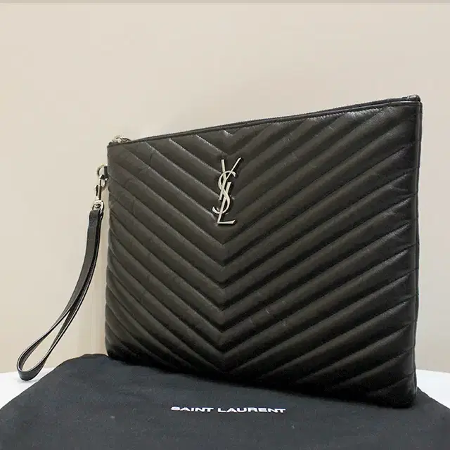 [중고명품다올] 생로랑 YSL 모노그램 마틀라세 퀼팅 클러치 559193