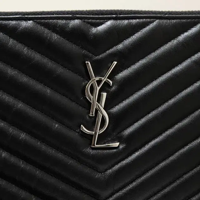 [중고명품다올] 생로랑 YSL 모노그램 마틀라세 퀼팅 클러치 559193