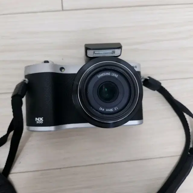 삼성 미러리스 카메라 nx300