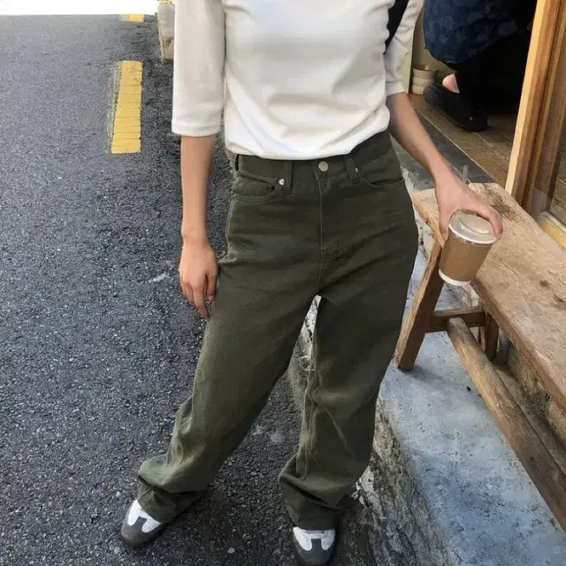 asel 마켓 Fall date pants 카키컬러 S사이즈