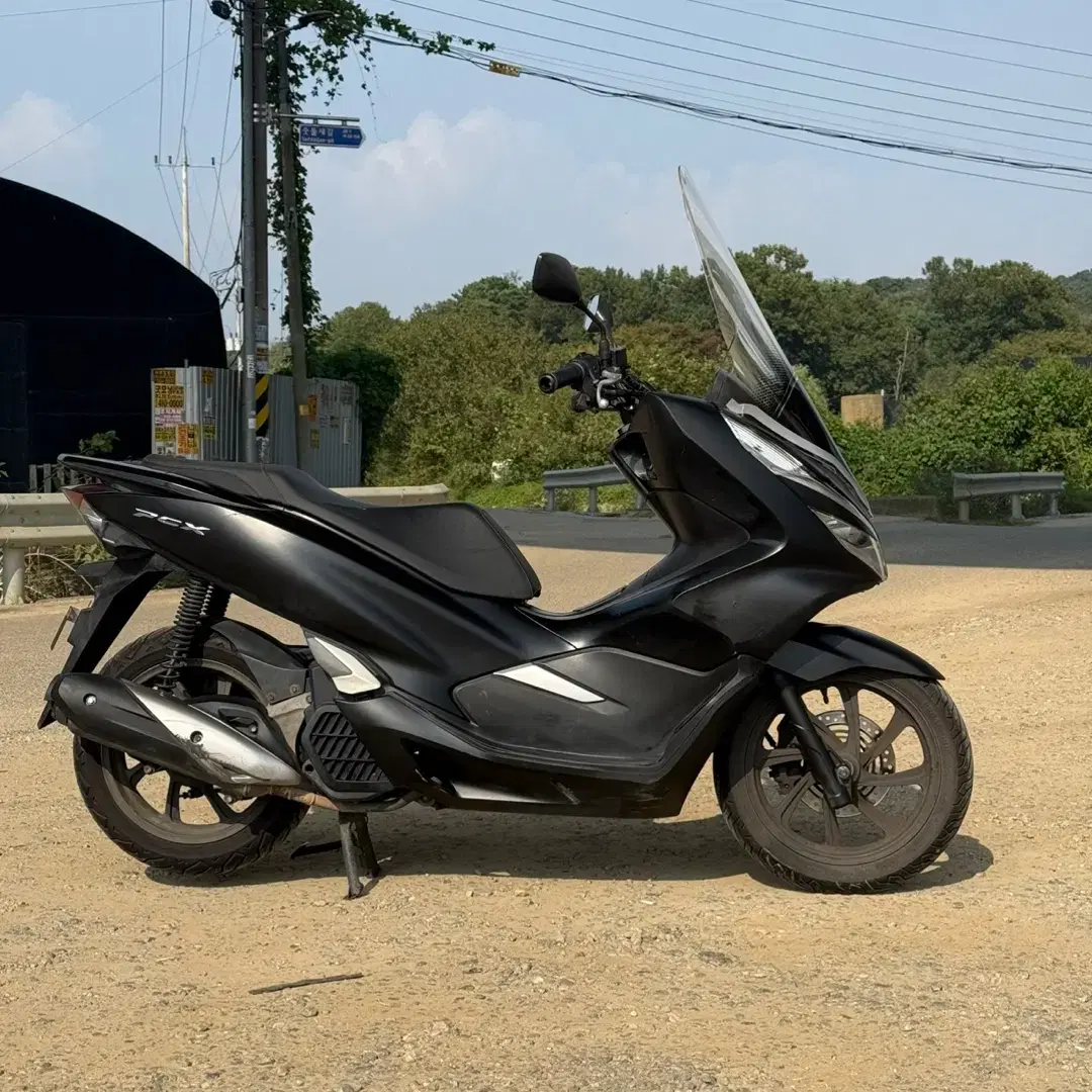 혼다 PCX125 19년식 저렴하게 판매합니다