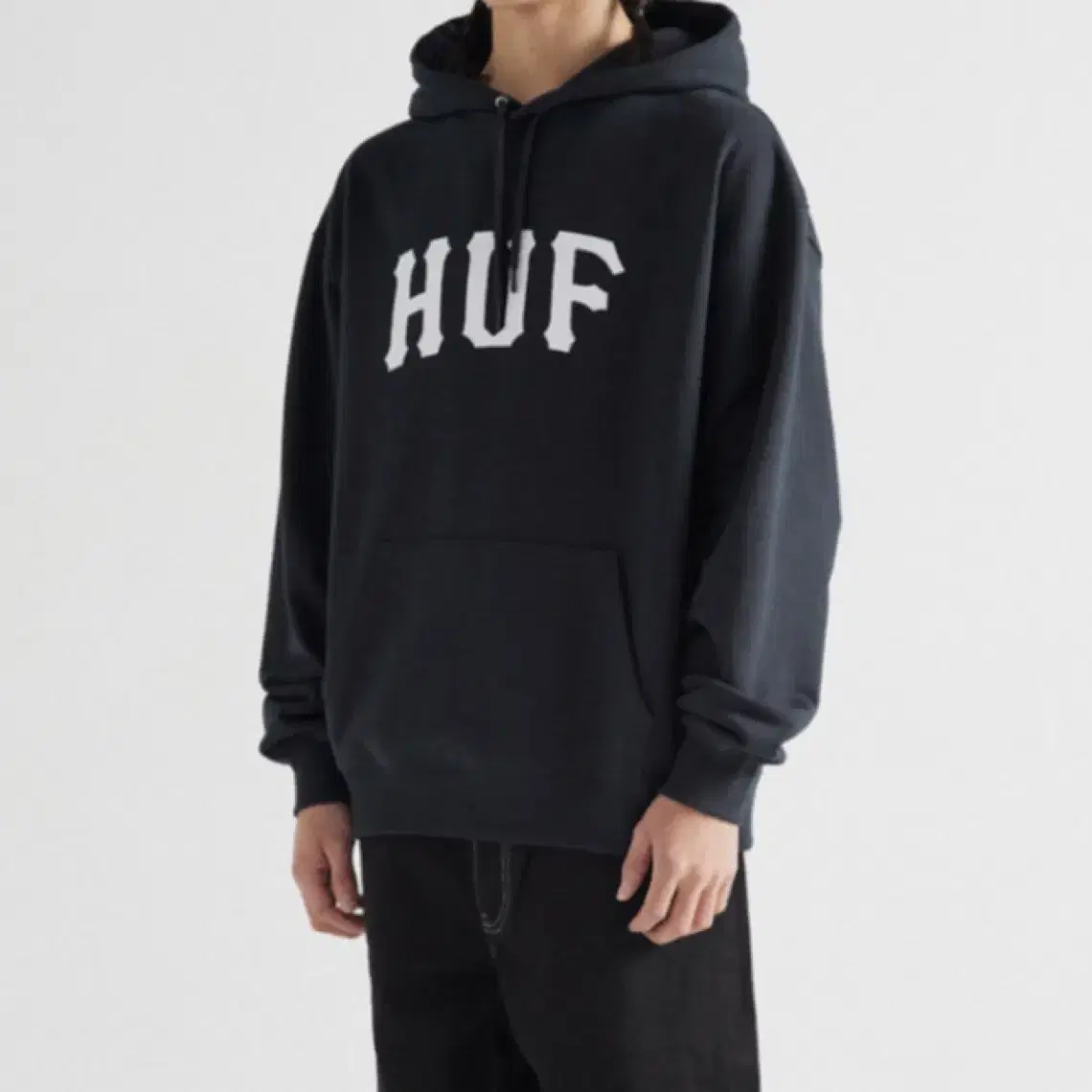 [L] HUF ARCH LOGO HOODIE BLACK